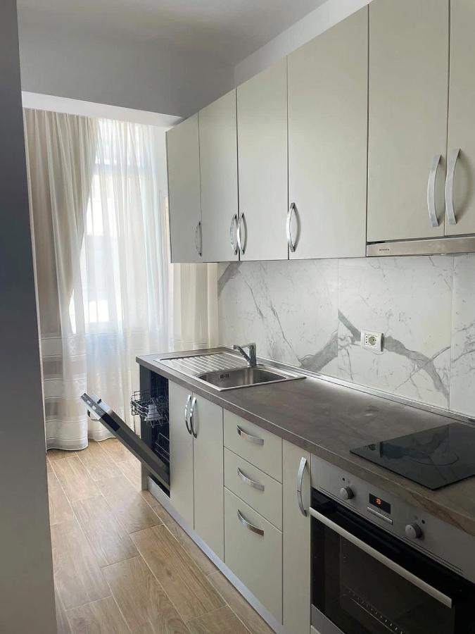 Central City Apartment Tirana Exterior foto